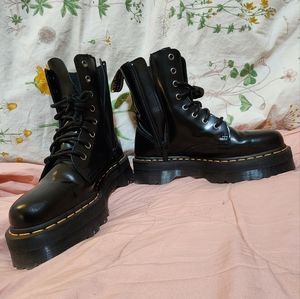 Doc marten Jadon platform boots